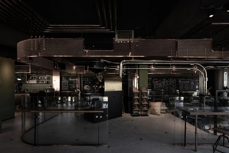 揭阳硬核的金属质感，让这个杭州餐饮空间设计绝了